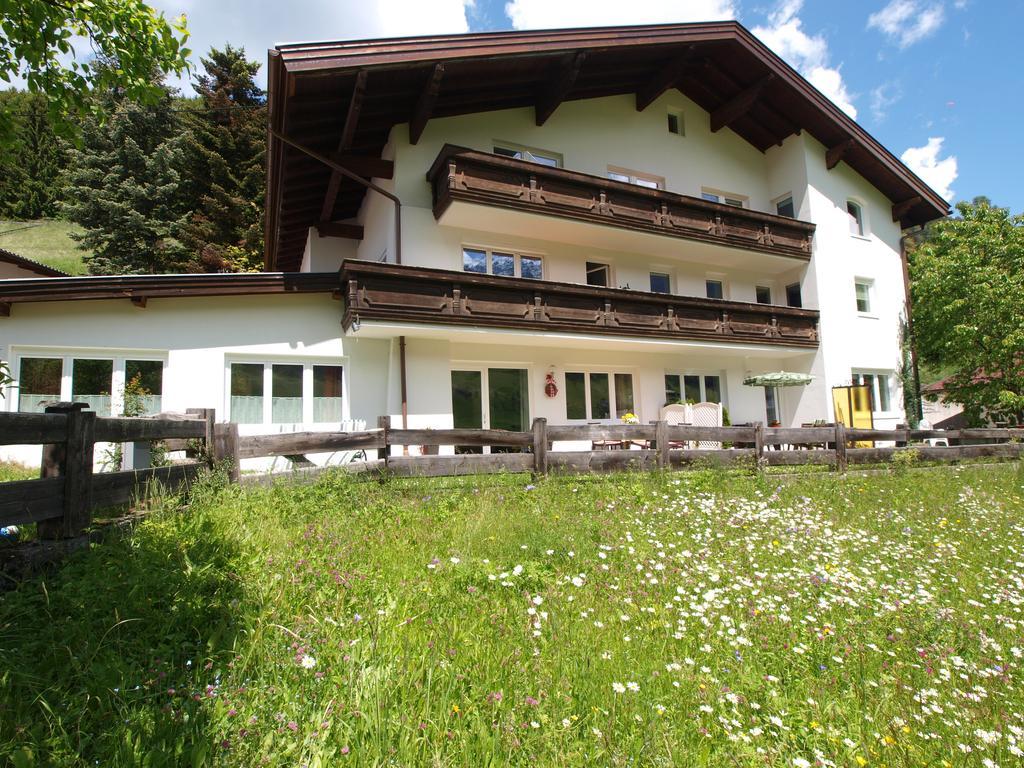 Ferienwohnung Mondial Neustift im Stubaital Eksteriør bilde