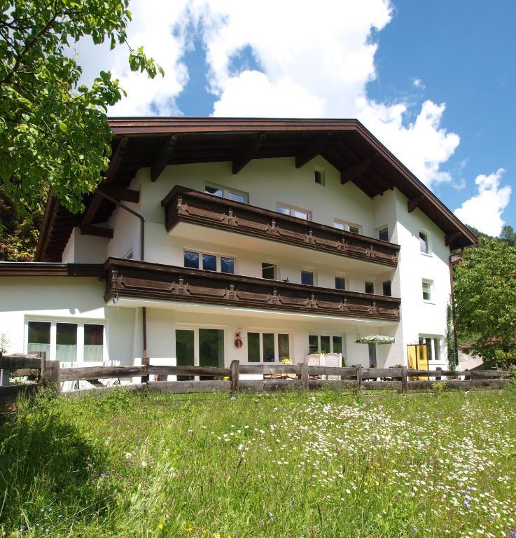 Ferienwohnung Mondial Neustift im Stubaital Eksteriør bilde